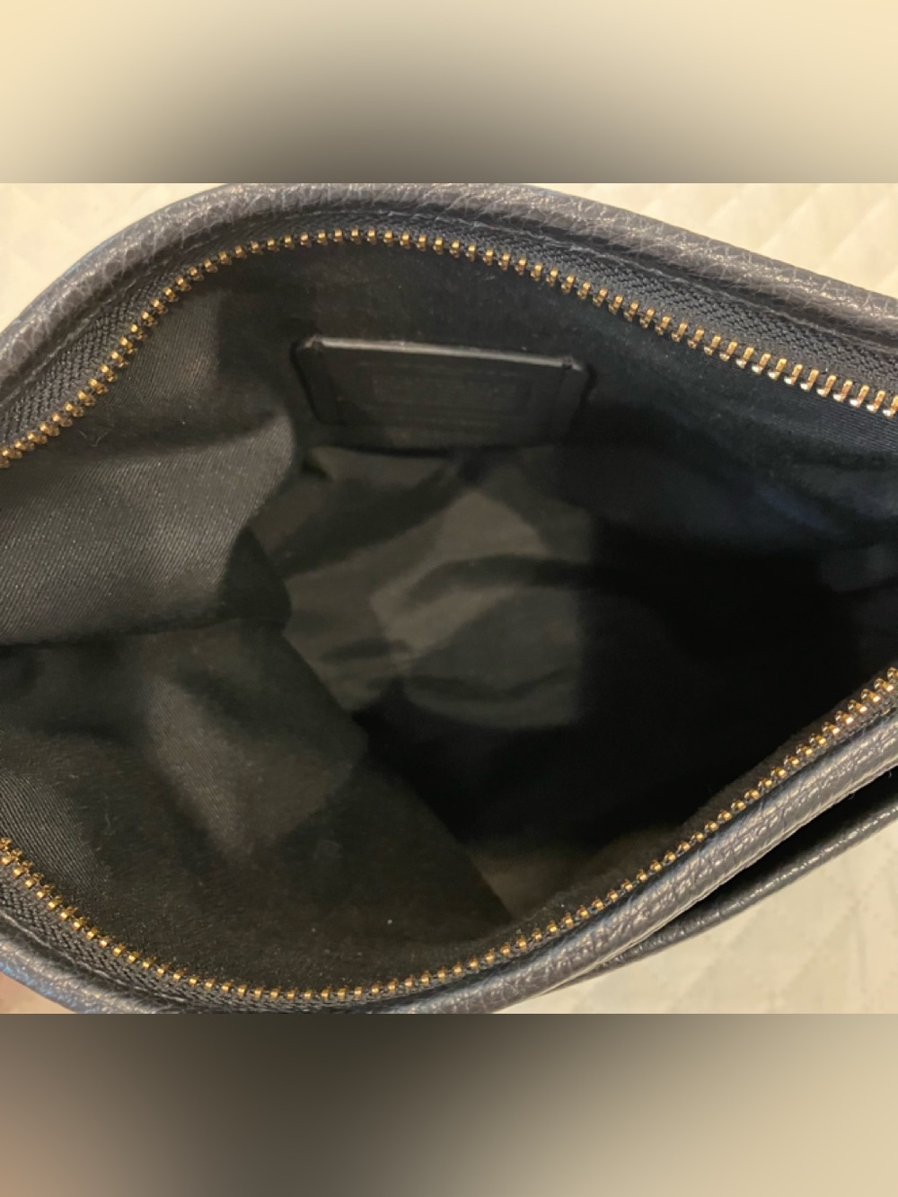 COACH PEBBLED LEATHER CROSSBODY MESSENGER BAG - Picture 7 of 10